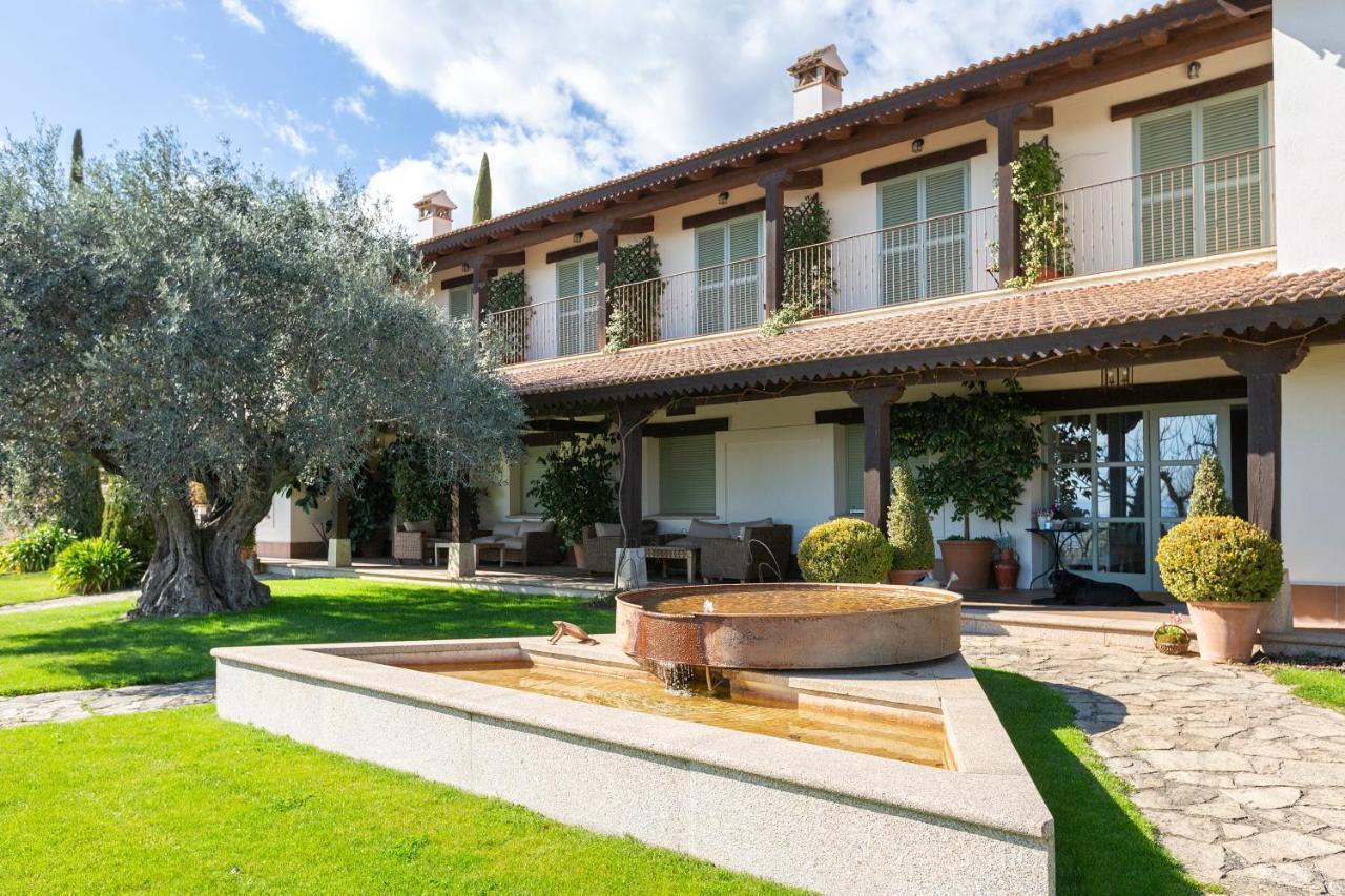 Penzion Lalisea Talaveruela Exteriér fotografie